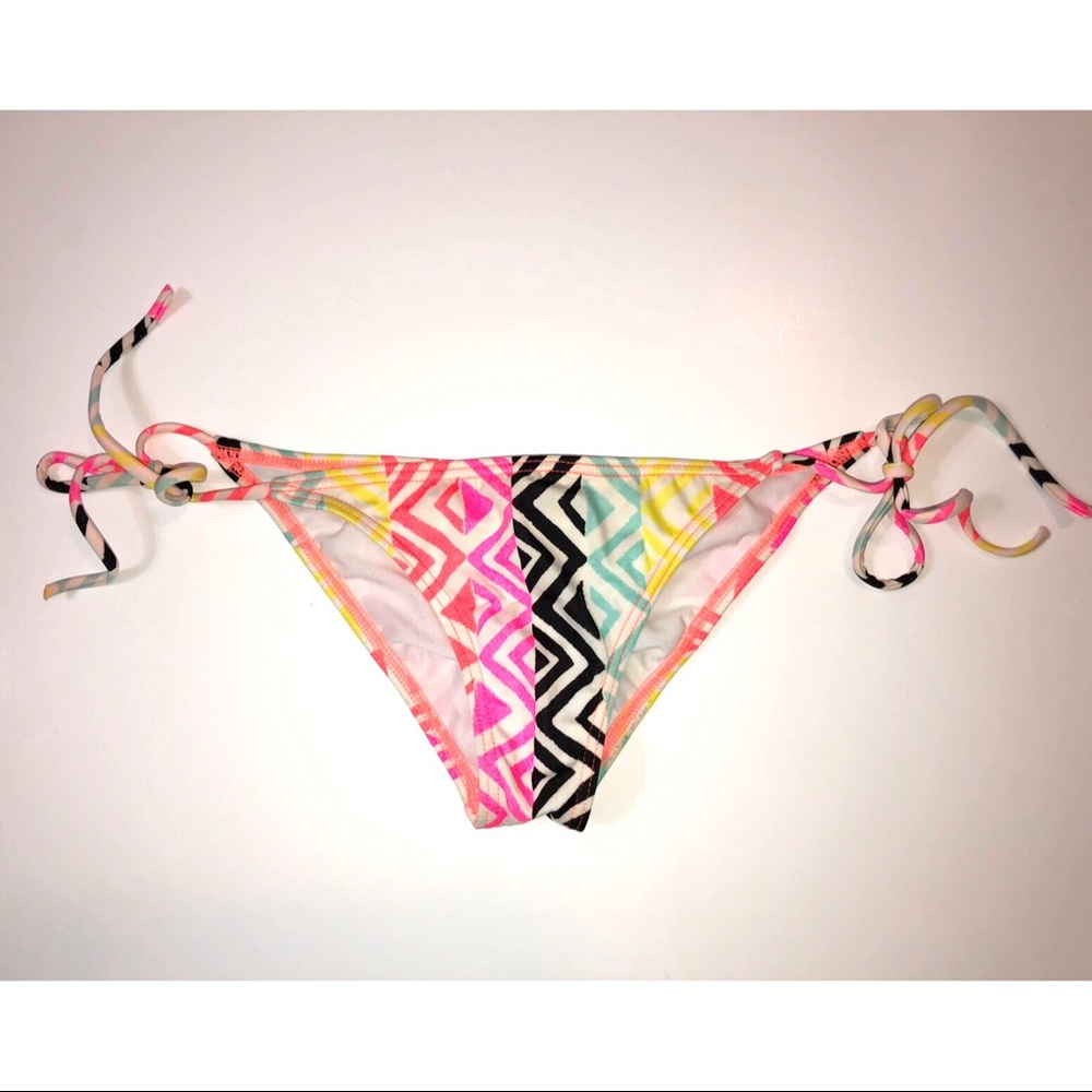 🦋SOLD🦋Billabong Bikini Bottom